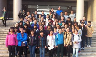 知識與實踐的融合之旅——旅游與環(huán)境學院導游服務(wù)團引領(lǐng)新生探索長安校區(qū)